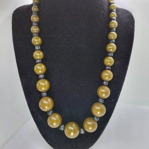 Vintage Dark Green Bakelite Graduated Beads with Wood Bead Spacers 20"